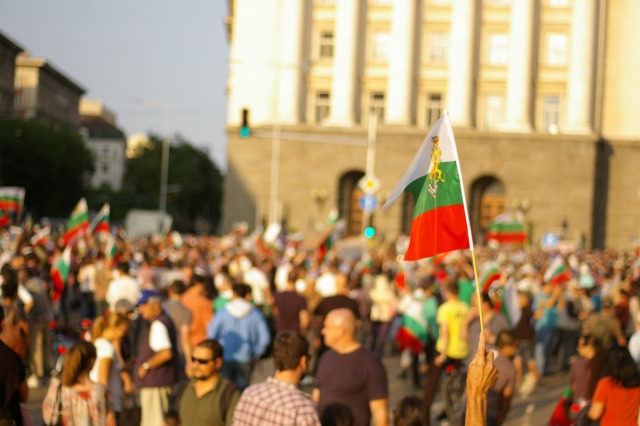 #ДАНСwithme мирен протест в София