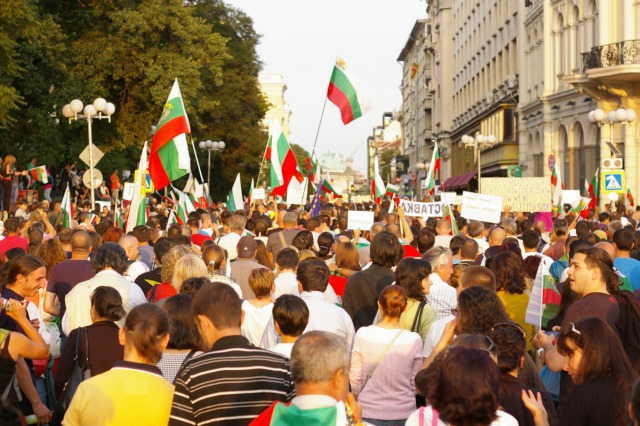 #ДАНСwithme мирен протест в София