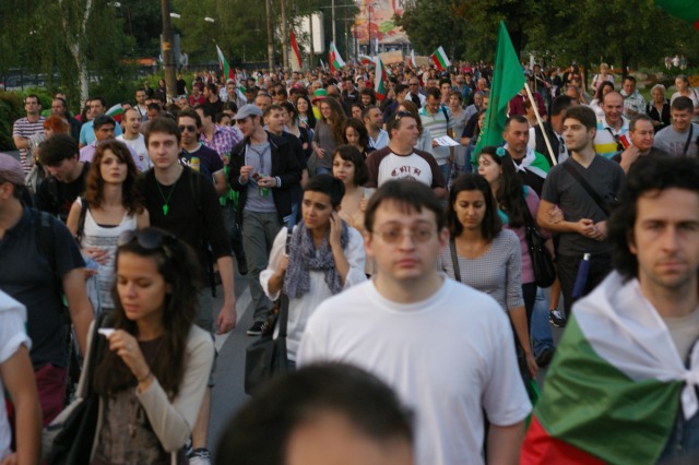 #ДАНСwithme мирен протест в София