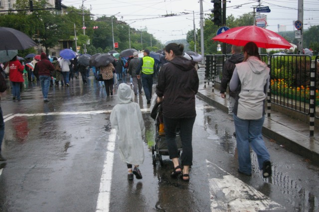 #ДАНСwithme мирен протест в София