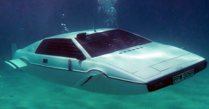 Lotus Esprit submarine (The Spy Who Loved Me, 1977)