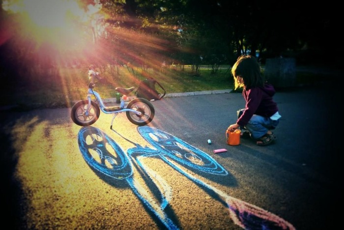 Simona and her bicycle